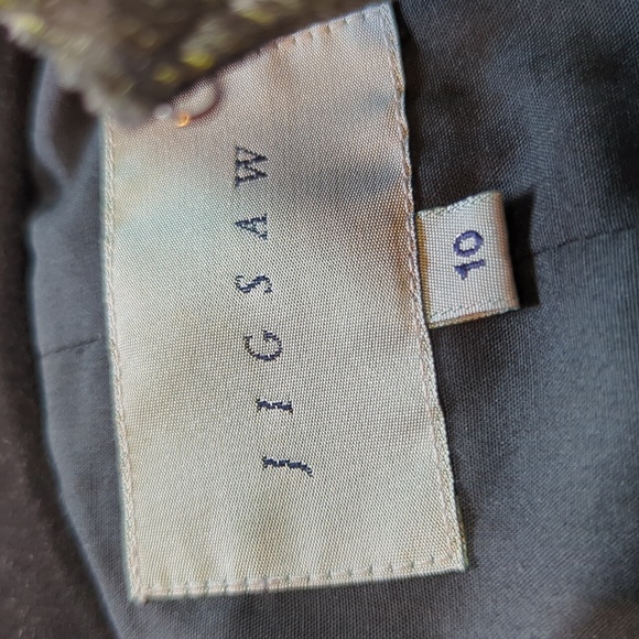 Size 10 sleeveless corset vest, tailored to accentuate waist & bust,cotton lined - Picture 10 of 15